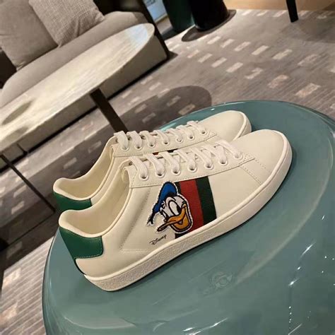 vixx donald duck gucci|disney x Gucci shoes.